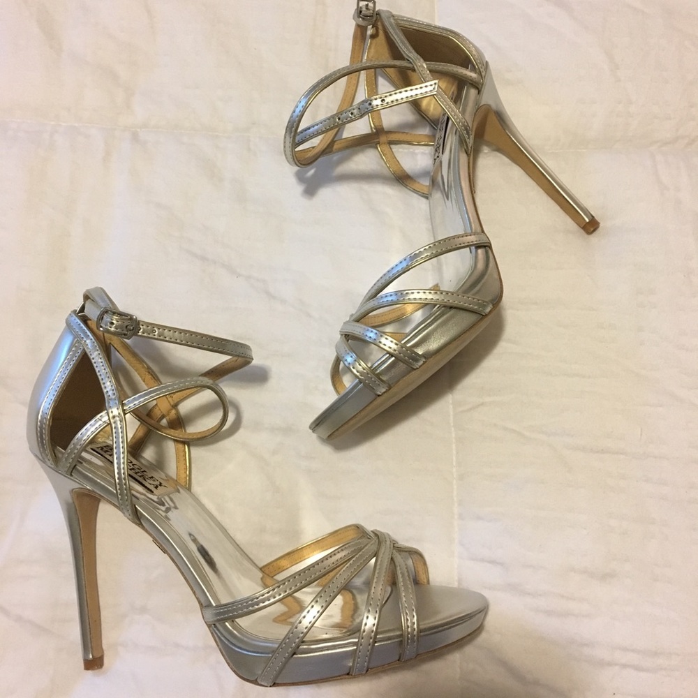 Badgley Mischka silver strappy heels